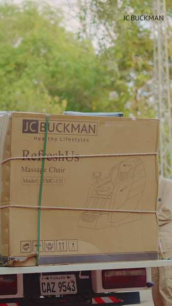 JC Buckman RefreshUs Massage Chair